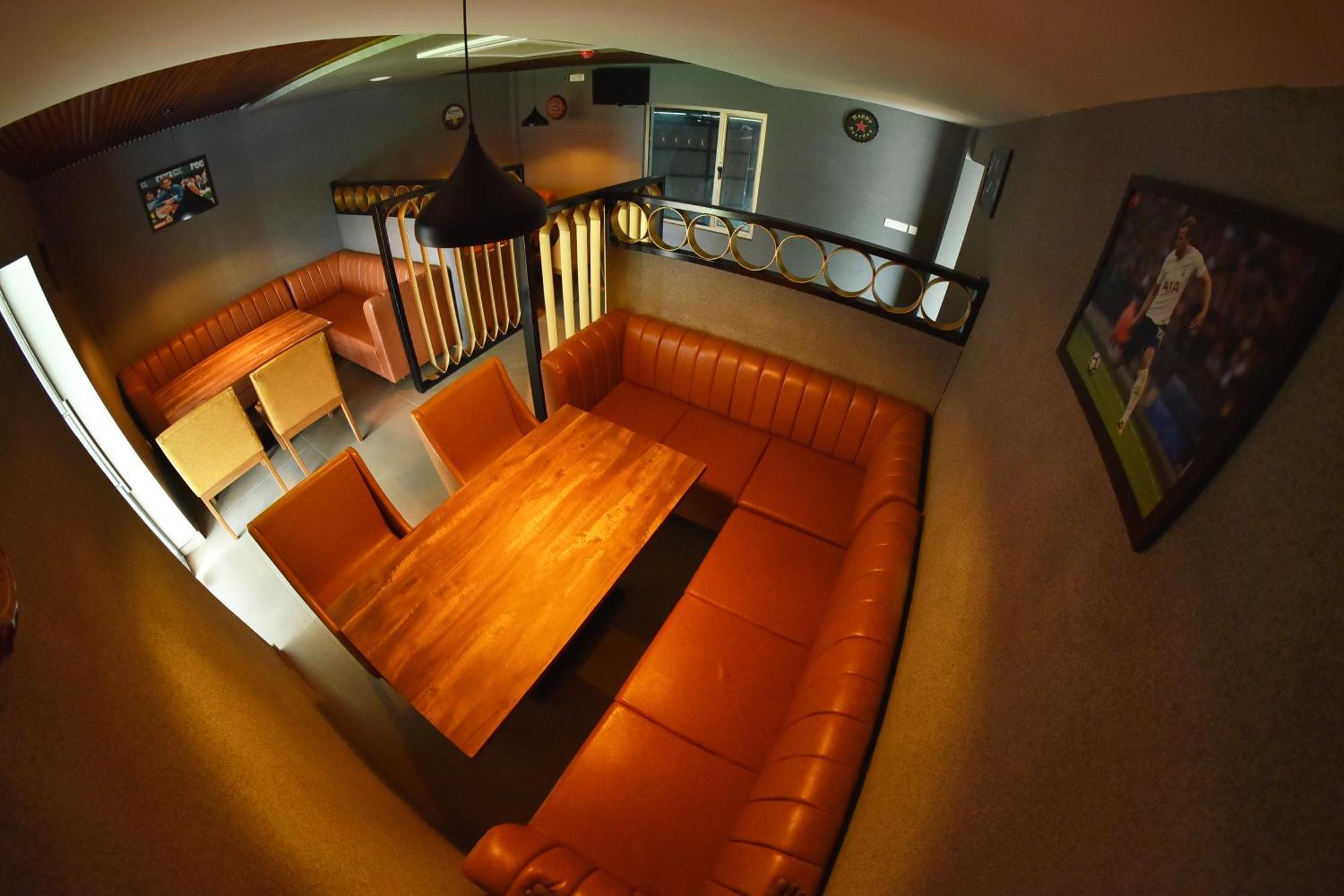 The Pearl View Hotel Mulappilangād Esterno foto